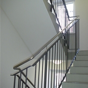 BC4 Innentreppengeländer Stahl-Edelstahl