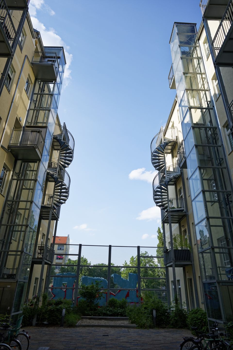Balkonanlage Schönhauser Allee - L&S Metallbau