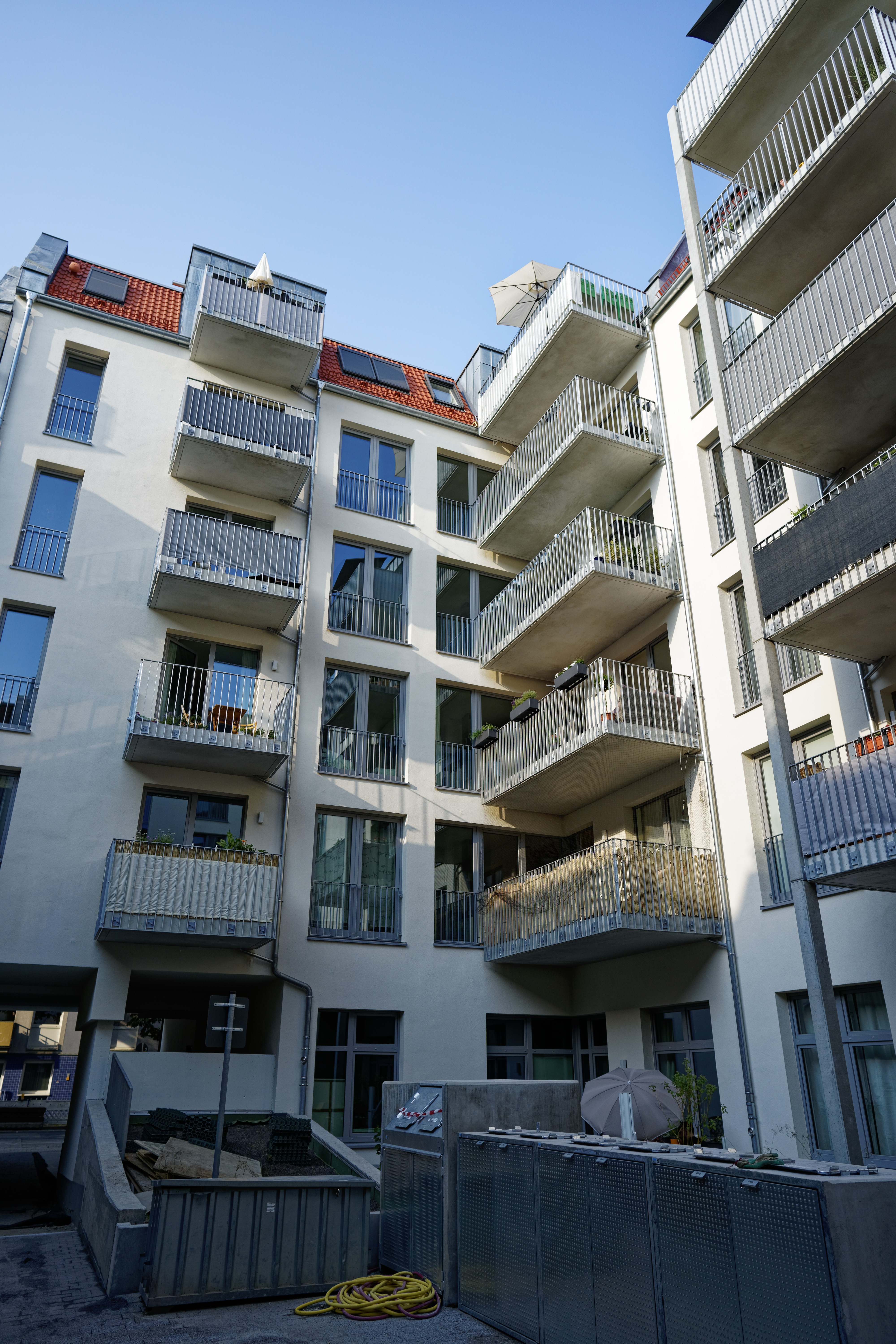 Überdachung – NCC Mahlow - L&S Metallbau