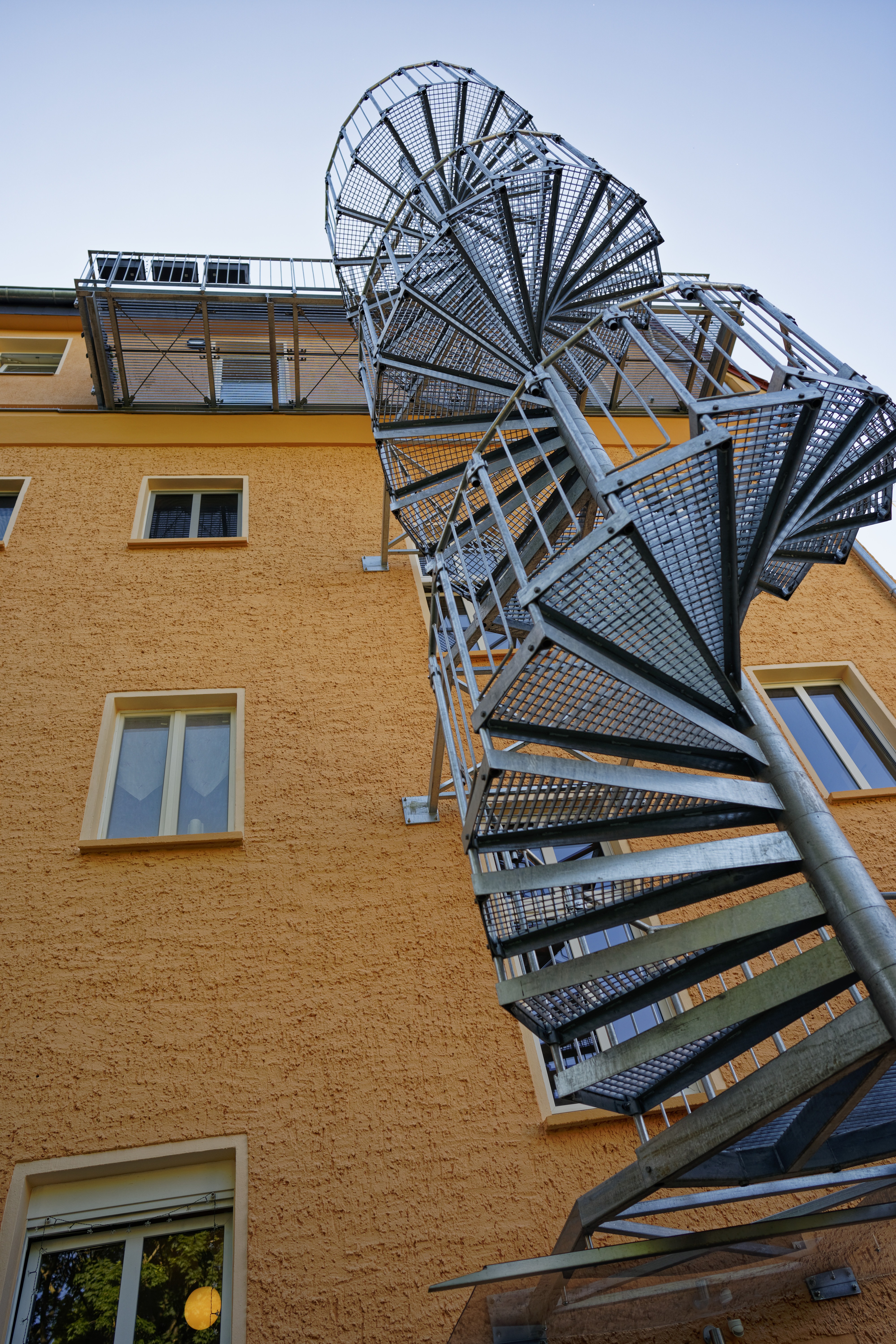 BCC Berlin – Fluchtsteg - L&S Metallbau