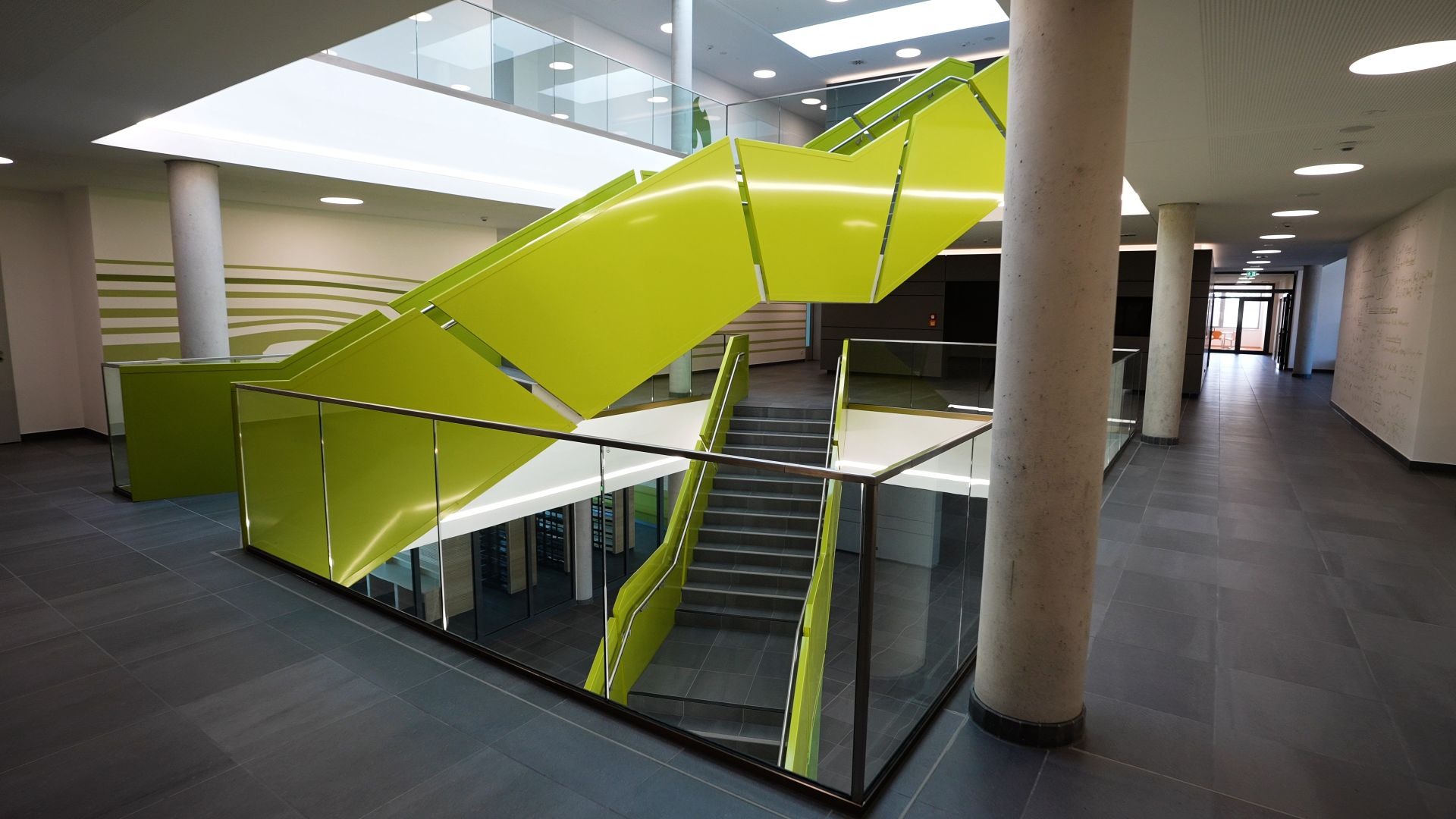 Treppengeländer Glas - L&S Metallbau