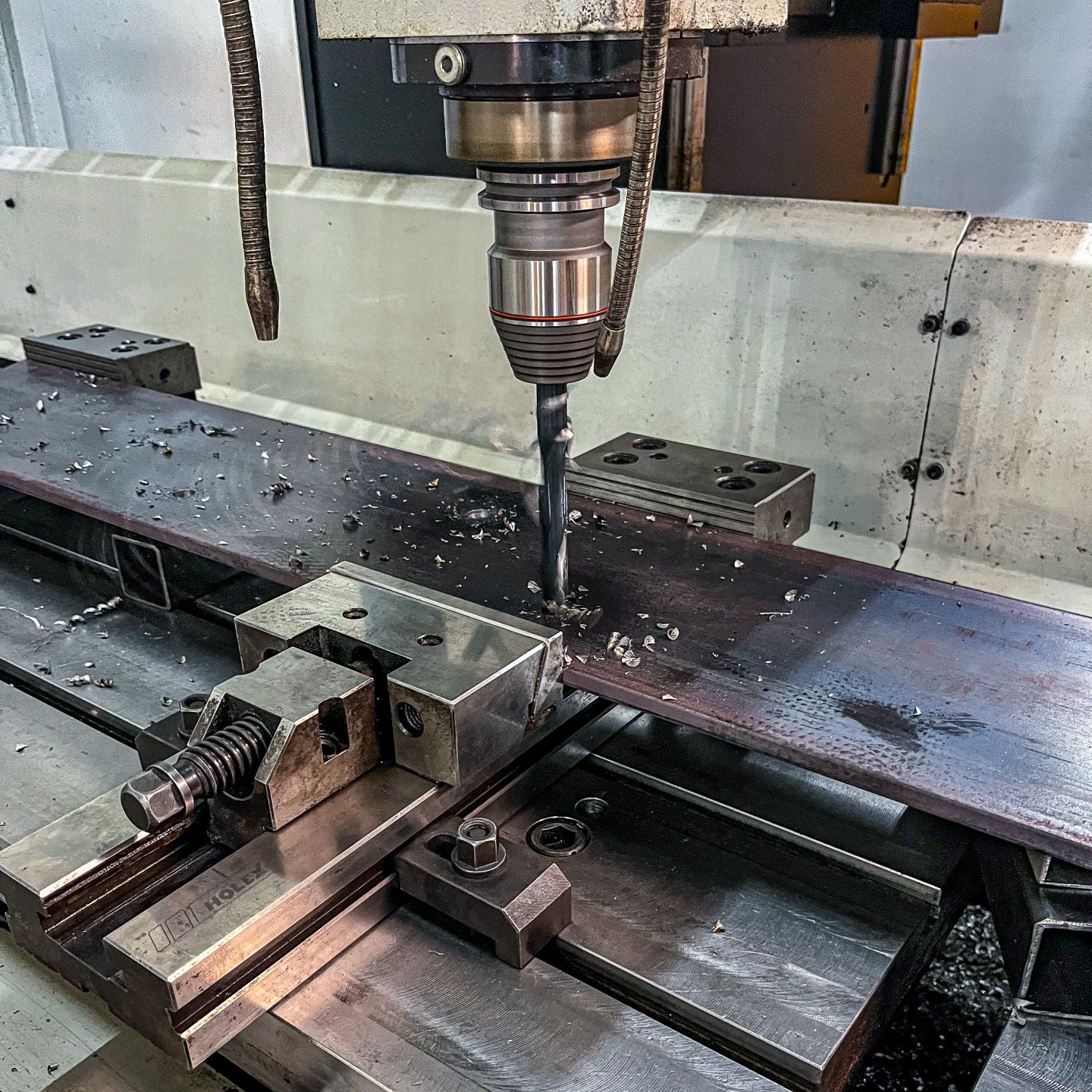 Moderne CNC-Fertigungsanlage der L&S Metall- und Stahlbau GmbH Berlin